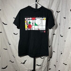 ITEM#72 90s FRANK LLOYD WRIGHT art tee / architecture / photo art
Size M
19x26